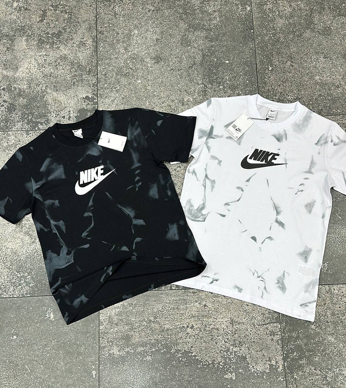 Essential T-Shirt Duo – Black & White